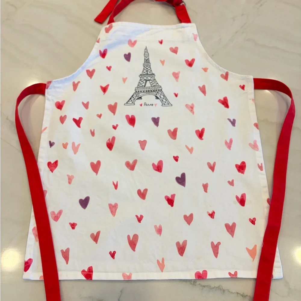 💕Sur la Table Kid-sized Apron💕